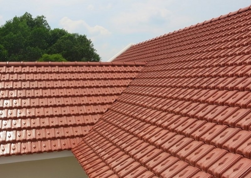 Các mẫu ngói đẹp đáng tham khảo cho ngôi nhà phố 2 tầng mái ngói