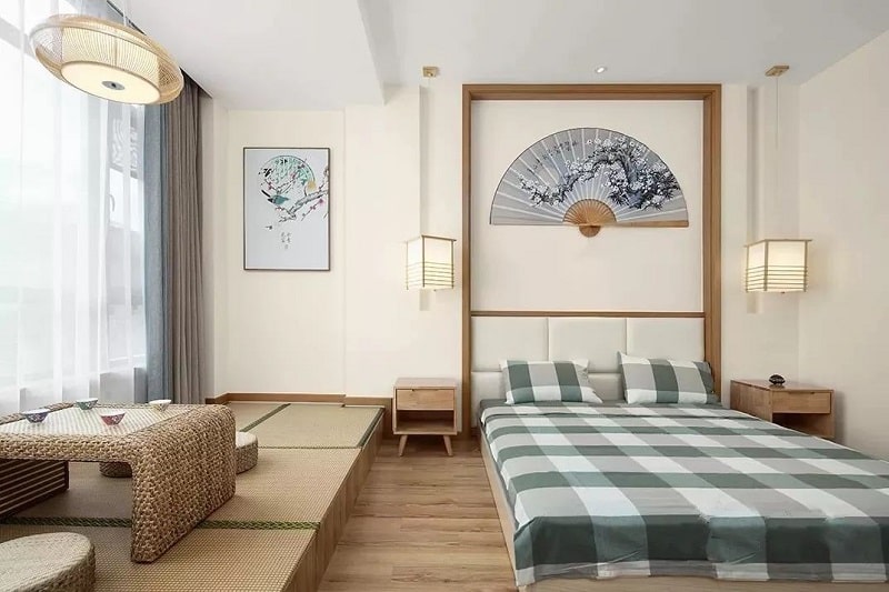 Màu của căn nhà thường được chọn là màu sắc trung tính, vật liệu gỗ tự nhiên
