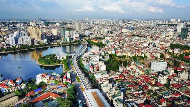Góc giải đáp: có nên mua chung cư hay nhà đất