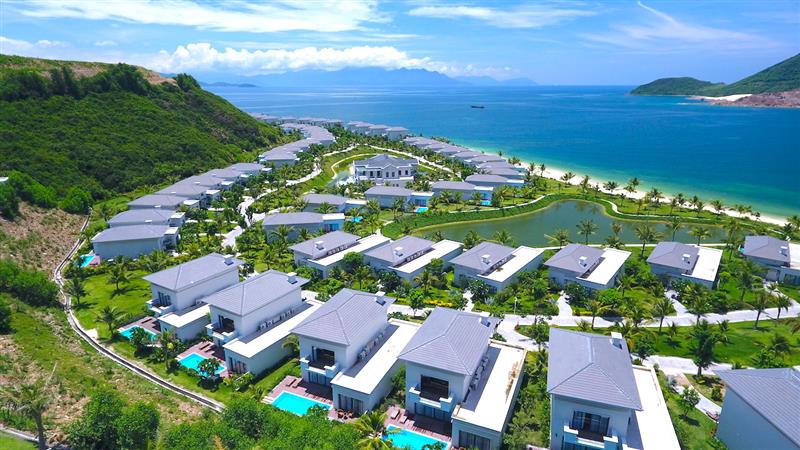 BIỆT THỰ BIỂN NGHỈ DƯỠNG VINPEARL GOLF LAND NHA TRANG – “MÓN ĂN” KHOÁI KHẨU Ở NGOẠI QUỐC