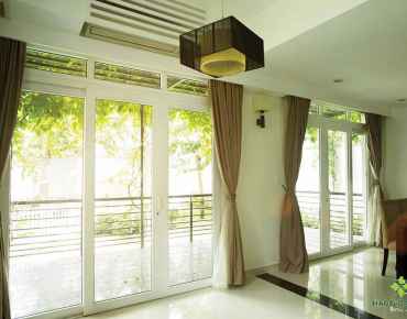 NHÀ MẪU