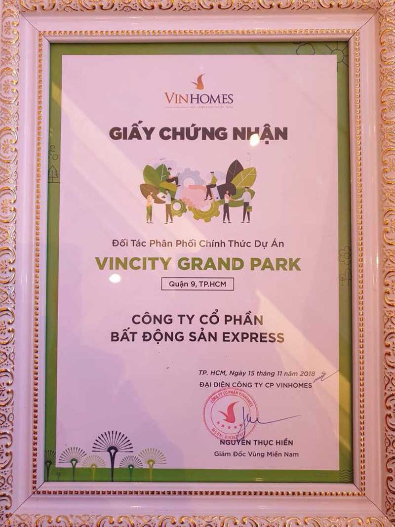 Giấy chứng nhận Công Ty CP Bất Động Sản Express là Đối Tác Phân Phối Chính Thức Dự Án Vincity Grand Park