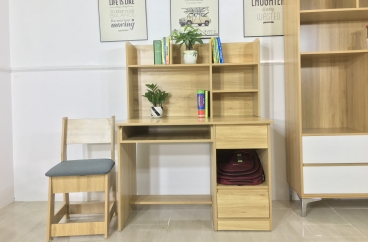 BÀN GHẾ HỌC SINH X HOME ĐẸP KẾT HỢP GIÁ SÁCH BH6815