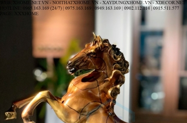 Decor bằng đồng X HOME Hà Nội Ngựa vàng