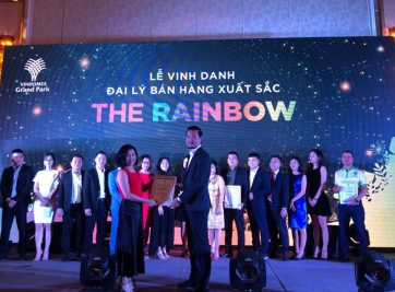 BẤT ĐỘNG SẢN EXPRESS ĐẠT DANH HIỆU ĐẠI LÝ BÁN HÀNG XUẤT SẮC DỰ ÁN VINHOMES GRAND PARK