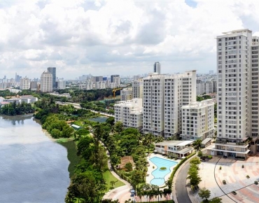 RIVERSIDE RESIDENCE Q7