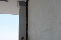 Làm hư nhà hàng xóm, phải bồi thường