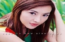 Ngôi nhà màu tím cực &quot;độc&quot; của nữ diễn viên &quot;Phỉ Thúy Phụng Hoàng&quot; 