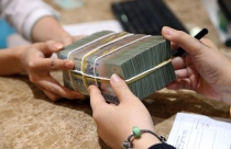 Thủ tục để vay tiền trả lương cho người lao động ngừng việc do Covid-19