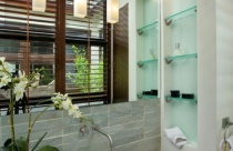 Làm đẹp nhà bằng kệ kính