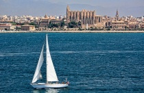 Mê mẩn hòn đảo thanh bình Mallorca xứ bò tót