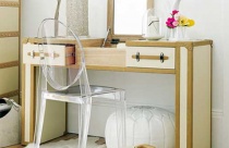 Bài trí bàn trang điểm để gia chủ nhanh 'phất'
