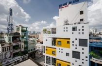 Ngôi nhà phức hợp ở quận Phú Nhuận trên báo Tây