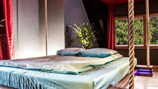  Không gian phòng nhỏ với giường xếp đa năng hoàn hảo					