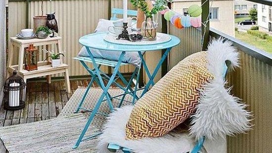  Đón mùa hè với ban công nhỏ xinh					