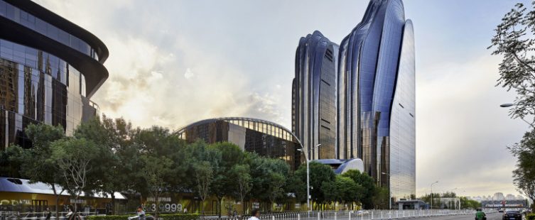  Khám phá kiến trúc độc đáo của tổ hợp công trình Chaoyang Park Plaza					