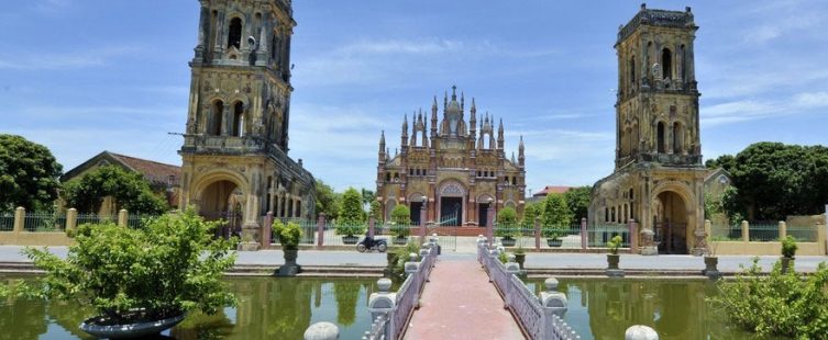  Mãn nhãn vẻ đẹp kiến trúc độc đáo của các nhà thờ ở Nam Định (P2)					
