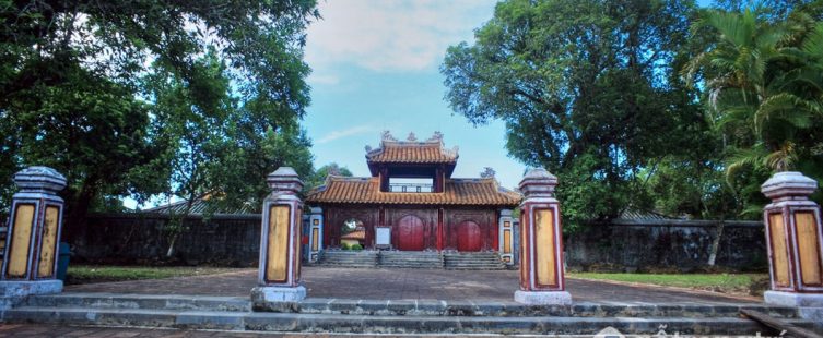  Lăng Gia Long thu hút mọi ánh nhìn với vẻ đẹp kiến trúc nguyên sơ					