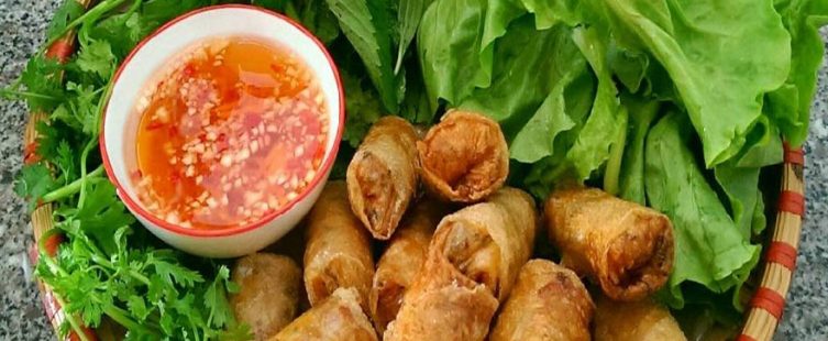  Cách làm món nem rán truyền thống đúng chuẩn hương vị Tết cổ truyền					