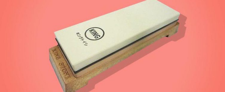  Trầm trồ trước khả năng mài sắc dao của viên đá chỉ hơn 500 ngàn					