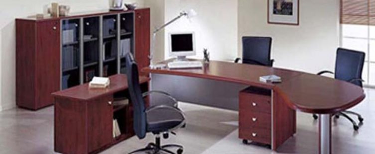 3 điều cần biết về phong thủy bàn làm việc cho người mệnh Mộc					