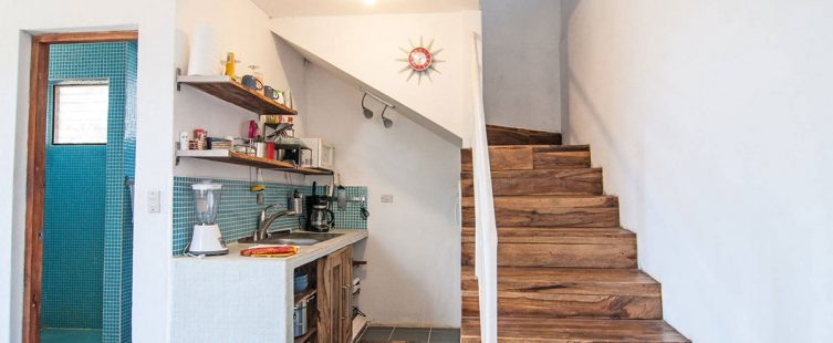  Góc phong thủy: thiết kế nhà bếp dưới cầu thang và cách hóa giải					