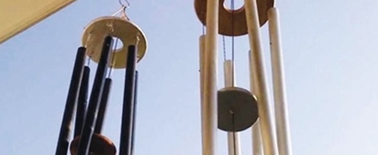  Bật mí cách treo chuông gió hợp phong thủy thu hút tài lộc vào nhà					