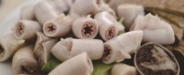  Cách luộc lòng lợn ngon, trắng lại còn giòn khiến chồng khen tấm tắc					