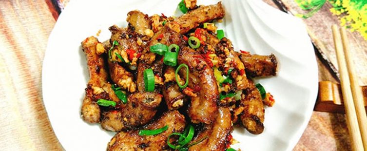  Lòng non xóc tỏi ớt cay giòn, lạ miệng cho buổi chiều hè					
