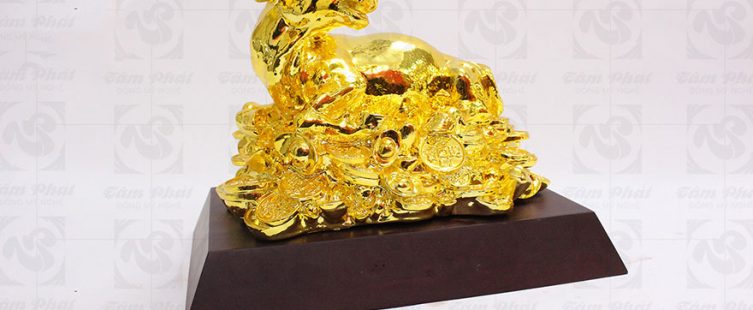  7 mẫu tượng để bàn làm việc phong thủy giúp thu hút tài lộc					
