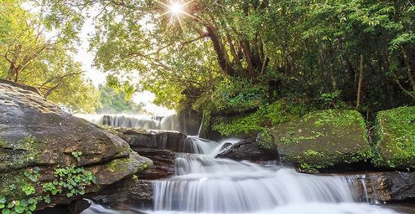  Ngỡ ngàng với ba con suối đẹp như tranh vẽ khi du lịch Phú Quốc					
