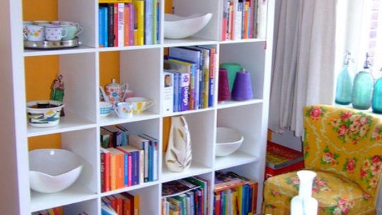  Tìm hiểu về các sản phẩm giá sách đẹp bằng gỗ.					