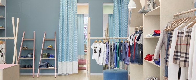  Công trình thiết kế nội thất cửa hàng thời trang trẻ em					