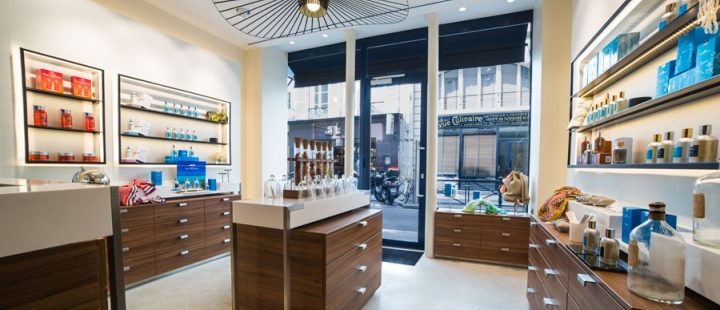  Thiết kế showroom mỹ phẩm Caring – Hàng Bạc, Hà Nội					