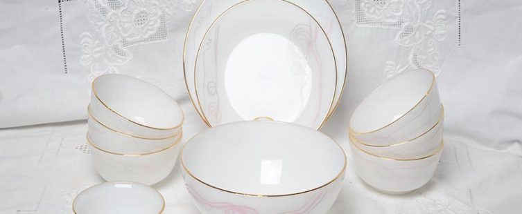  Tiết kiệm 20% bộ bát đĩa 10 chi tiết thủy tinh ngọc chỉ với 848.000đ					
