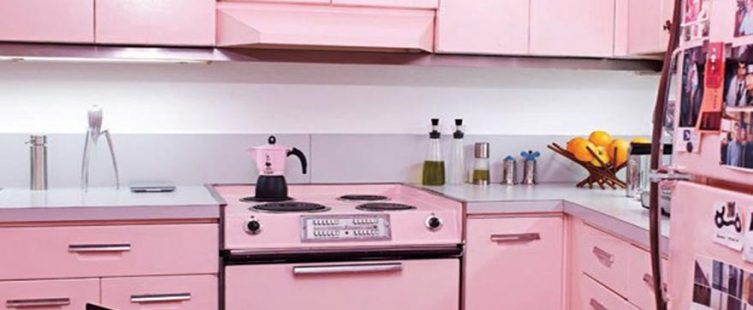  Mẹo làm sạch tủ bếp gỗ chỉ trong nháy mắt với 5 bước đơn giản					