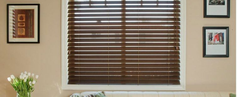 Đặc điểm nổi bật và cách lựa chọn rèm sáo gỗ cho ngôi nhà của bạn					
