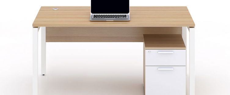  Sử dụng bàn làm việc gỗ MFC trong văn phòng có nên hay không?					