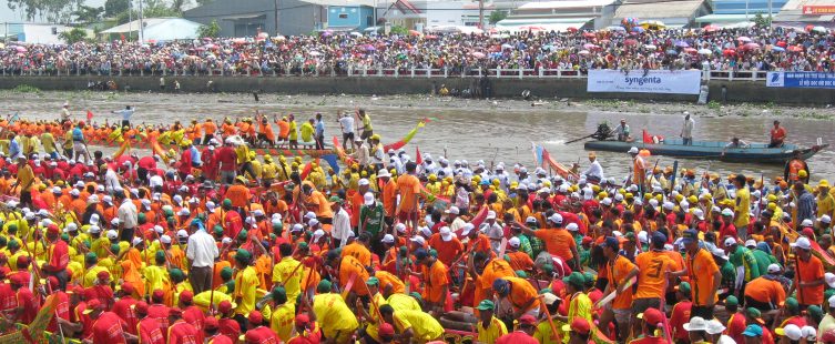 Khám phá lễ hội Ok Om Bok của đồng bào dân tộc Khmer ở Nam Bộ					