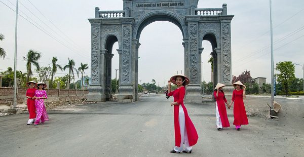  Làng nghề chế tác đá Ninh Vân (Ninh Bình) – 400 năm giữ lửa nghề					