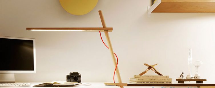  Những lưu ý khi sử dụng đèn để bàn làm việc được bền đẹp lâu dài					
