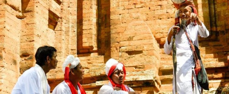  Độc đáo sắc màu với lễ hội Kate của người chăm ở Ninh Thuận					