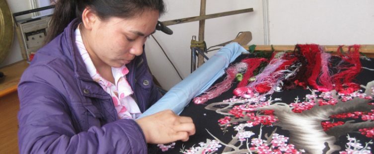  Những thăng trầm của làng thêu Minh Lãng thuộc tỉnh Thái Bình					