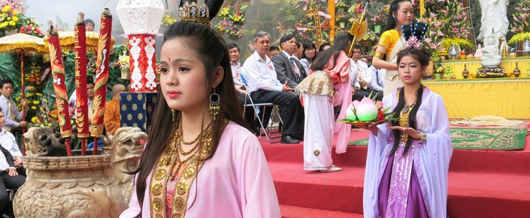  Khám phá nét đặc sắc lễ hội Quan Thế Âm nổi tiếng của Đà Nẵng					