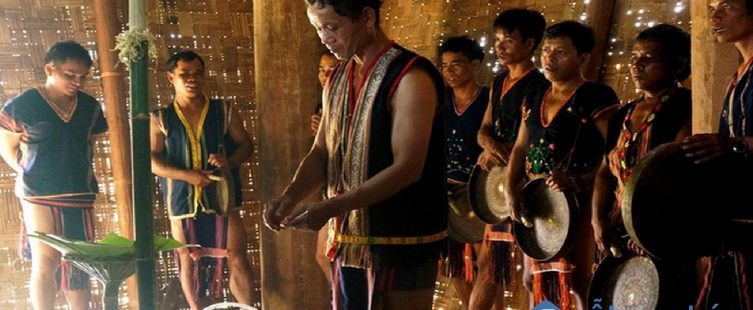  Nét độc đáo trong phong tục của người Gia Rai: Lễ tạ ơn cha mẹ					