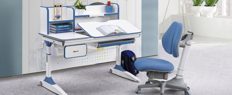  Có nên mua bàn học chống gù – Lời khuyên đến từ chuyên gia					