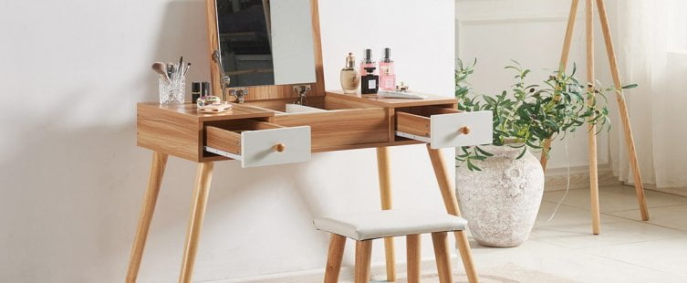  Làm sao để sở hữu bàn trang điểm giá rẻ TPHCM chất lượng? 					