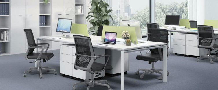  Cách bố trí bàn làm việc văn phòng khoa học hợp phong thủy					